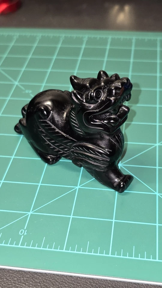 Estatuas chinas de Feng Shui PiXiu/Kirin piedra de obsidiana negra talladas a mano firmadas Foto 3 de 4