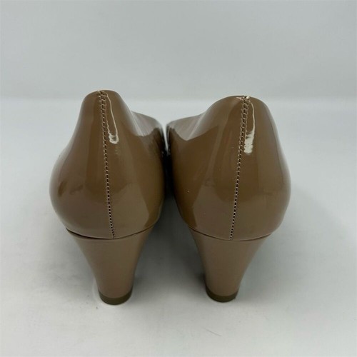 Aerosoles Women's Beige Faux Patent Leather Block Heel Pumps Size 12W Almond Toe - Picture 7 of 14