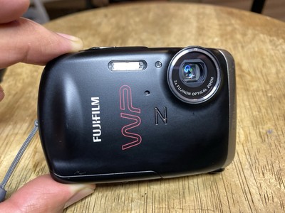 FUJIFILM Digital Camera Finepix Z33 WP 10.0MP CCD Y2k Tested