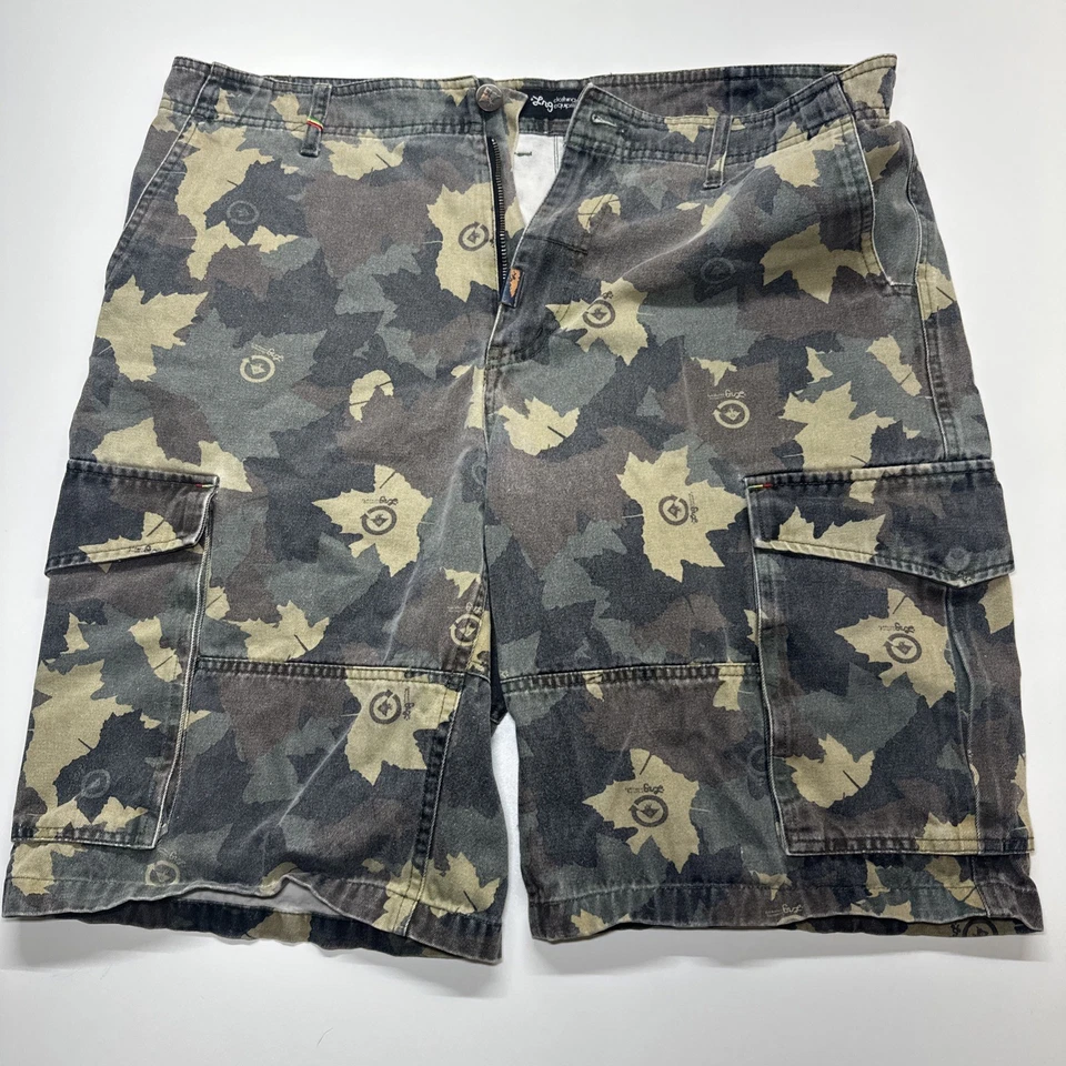 LRG Camo Jean Cargo Shorts Size 36 Vintage - Image 2 of 4