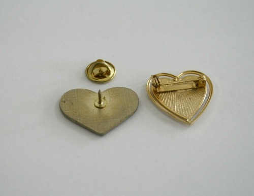 2 Vintage American USA Flag Heart Shaped Pin Lot July 4th Patriotic Gold Tone - Picture 3 of 6
