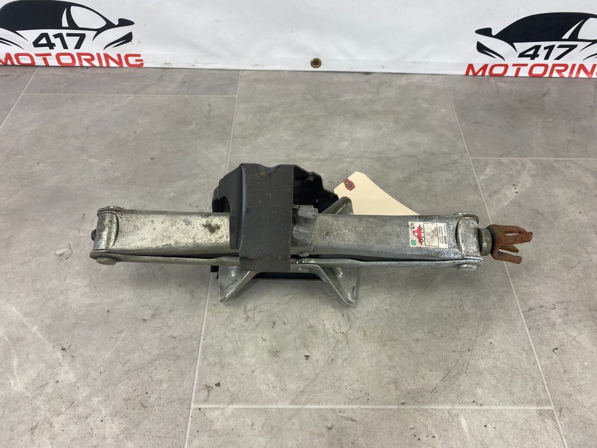 89-94 Nissan Skyline R32 Scissor Jack & Mount Bracket Trunk