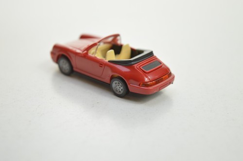 WIKING 1/87th PORSCHE CARRERA 4 CABRIOLET - Picture 6 of 8