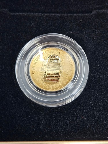 ๐ 2019-W APOLLO 11 50th Anniversary Commemorative $5 Gold PROOF Coin West Point - Picture 4 of 4