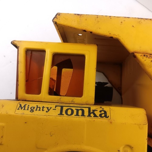 Vintage Mighty Tonka Yellow Dump Truck XMB-978 Turbo Diesel - Picture 10 of 11