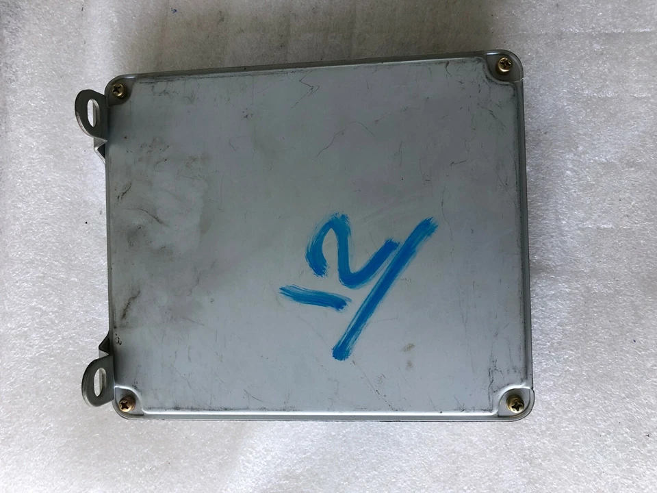 Módulo informático de control del motor Mazda Millenia 1998 OEM (12) Foto 3 de 4