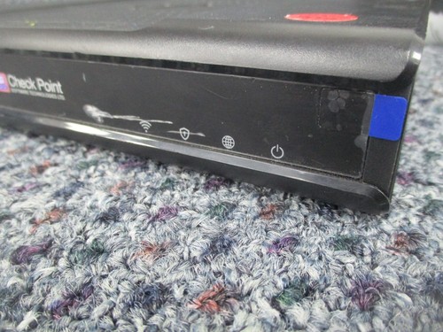Check Point V-80W 1550 Appliance Quantum Spark Security Gateway NO ADAPTER - Picture 5 of 9