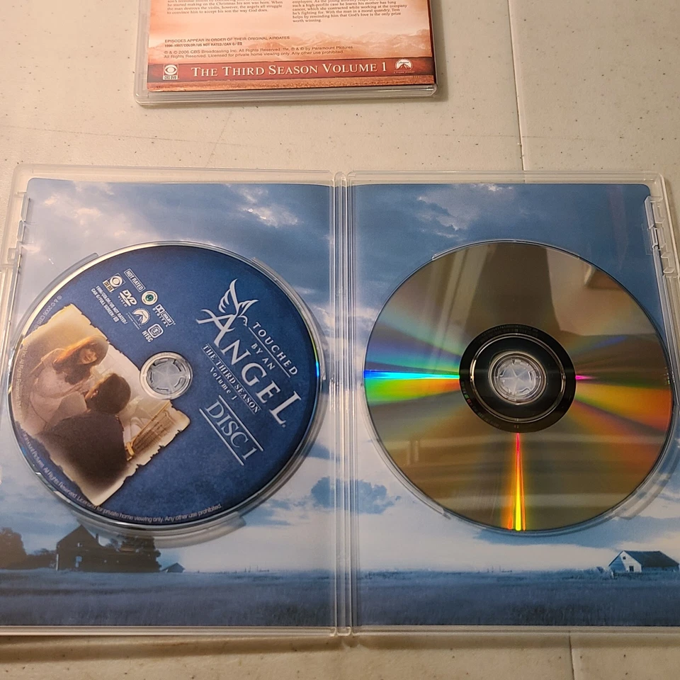 Touched by an Angel - сезон 3 том 1 (DVD, 2004, набор из 4 дисков) - Изображение 3 из 4