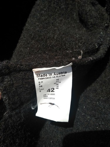 GIESSWEIN women's coat jacket Austrian Gray Wool Applique Size 42 - Picture 7 of 7