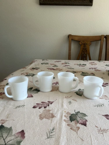 4 Vintage Fire King White Coffee Mugs Cups D-Handle Oven Ware