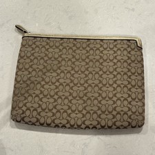 Coach Brown Signature Tablet/ iPad Case Holder Zip 8.5 X 10.5  Padded Pouch Logo