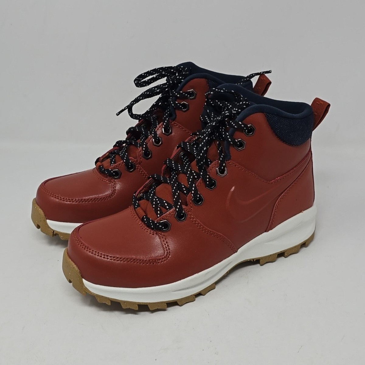 bota nike manoa leather limited edition