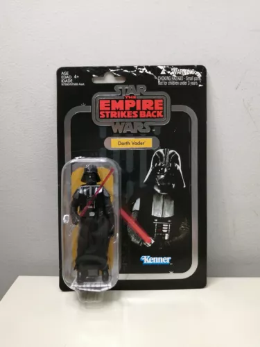 Star Wars Vintage Collection VC08 DARTH VADER FOIL Brand New Canadian Card