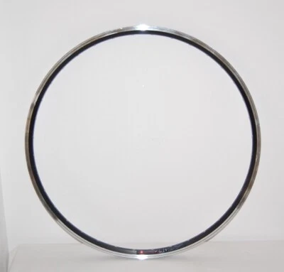 geöste Hohlkammerfelge schwarz 28 Zoll MACH1 36 Loch (622x19C) Franz. Ventil