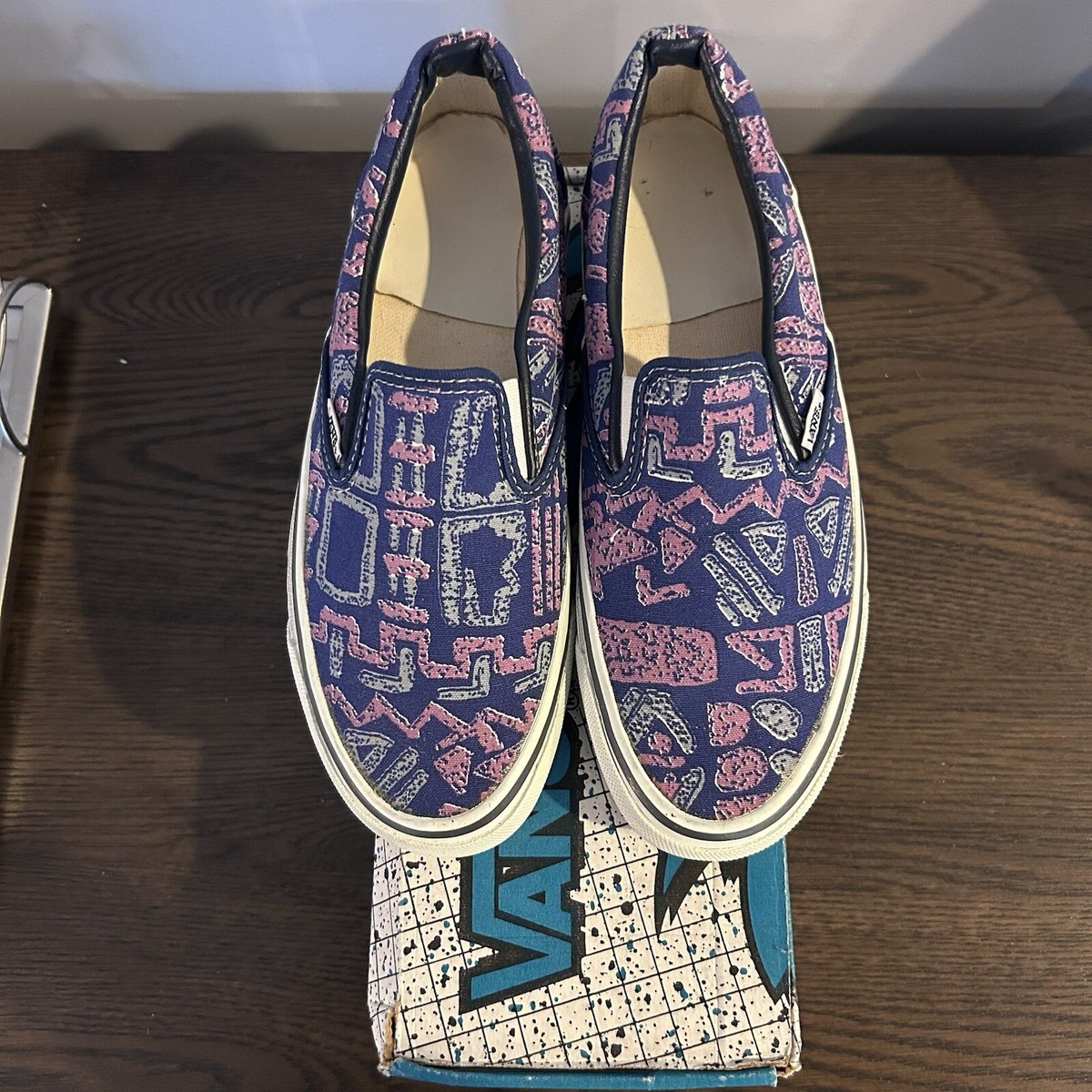 VAN スタジャン　vintage Vintage Vans Circa 1990 Style #98 Slip On Shoes Print Men's