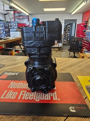 REMANUFACTURED WABCO AIR COMPRESSOR