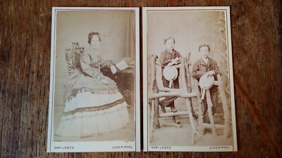 1870'S 2X ANTIQUE CDV PHOTOGRAPH - LADY MOTHER & CHILDREN - D JONES LIVERPOOL