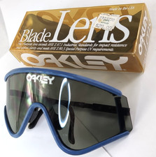 Vintage 1990s OAKLEY Special EYESHADE Blue Grey Lens , & New Blade Lens, Read!