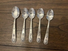 Wallace TAOS Stainless 5 Spoons Southwest Motif Satin