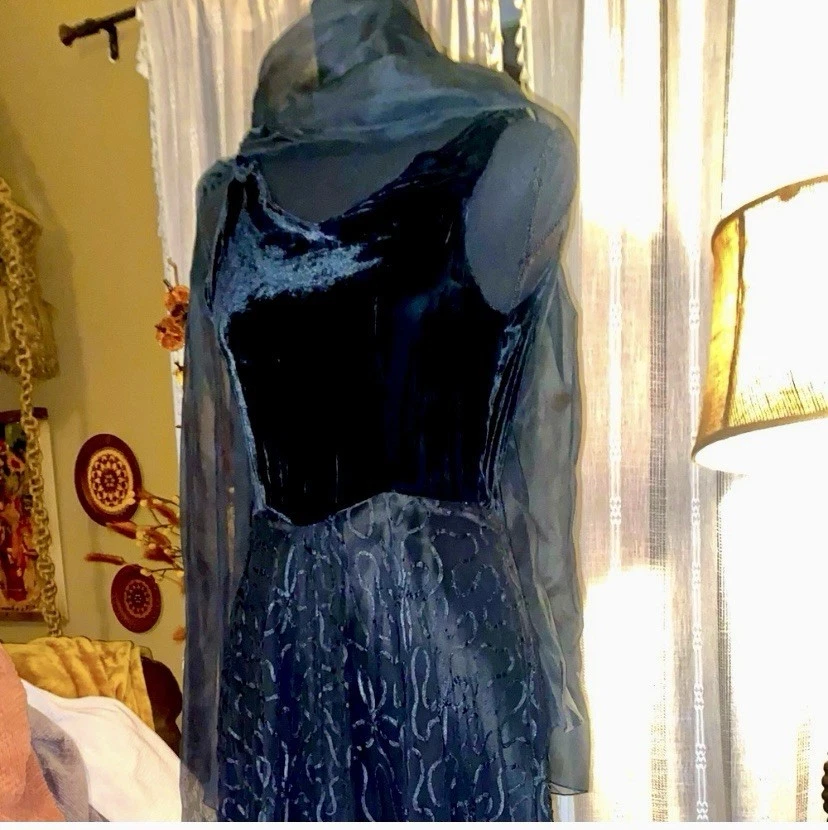 1940’s Vintage Velvet and Sheer Organza Dress Sz XXS - Image 4 of 4