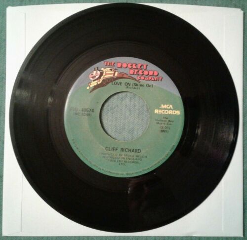 Cliff Richard "Devil Woman / Love On (Shine On)" 7" 45 rpm PIG-40574 - Picture 2 of 2