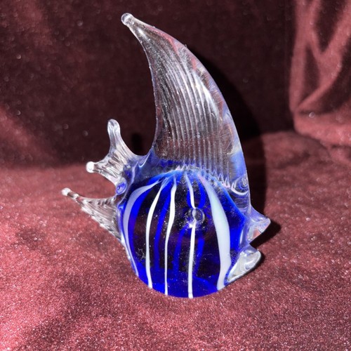 Blue glass fish figurine - Picture 2 of 6