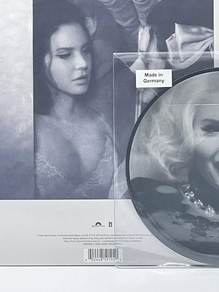 LANA DEL REY Did You Know There’s A Tunnel… WHITE Vinyl AND CANDY NECKLACE 7” LP - Image 4 of 4