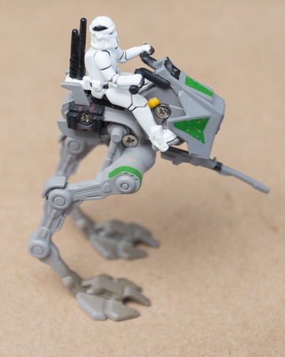 Star Wars Titanium AT-RT Diecast - Picture 4 of 5