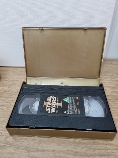 Foto 4 di 5