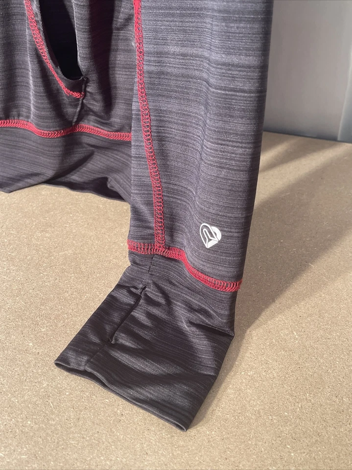 Camisa Pullover Manga Larga con Cremallera 1/4 de la Universidad de Indiana•Negro/Rojo•Talla Grande para Adultos Foto 4 de 4