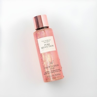 (1) Victoria's Secret PURE SEDUCTION Runway Shine 2024 Fashion Show Mist 8.4oz