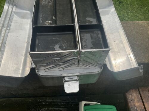 Vintage Fishing 50s 60s Umco 1000 A Tackle Box 7 Tray - Picture 9 of 11