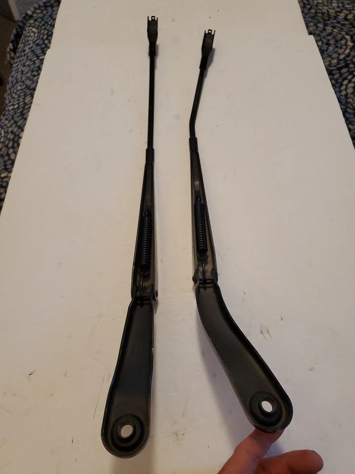 Land Rover LR2 2008 2015 brazos limpiaparabrisas izquierdo y derecho OEM Foto 3 de 4