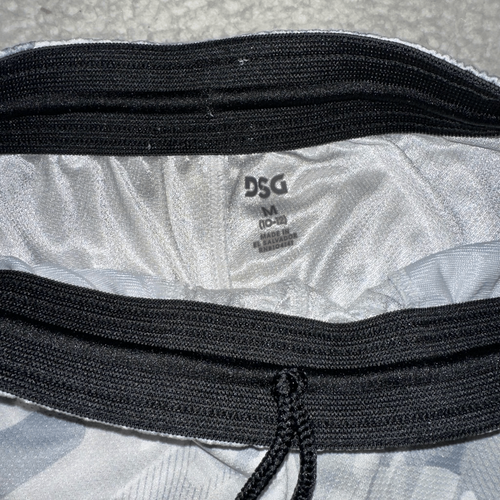 DSG Boys Basketball Shorts White Light Grey Camo Medium 10-12 GUC - Picture 5 of 8