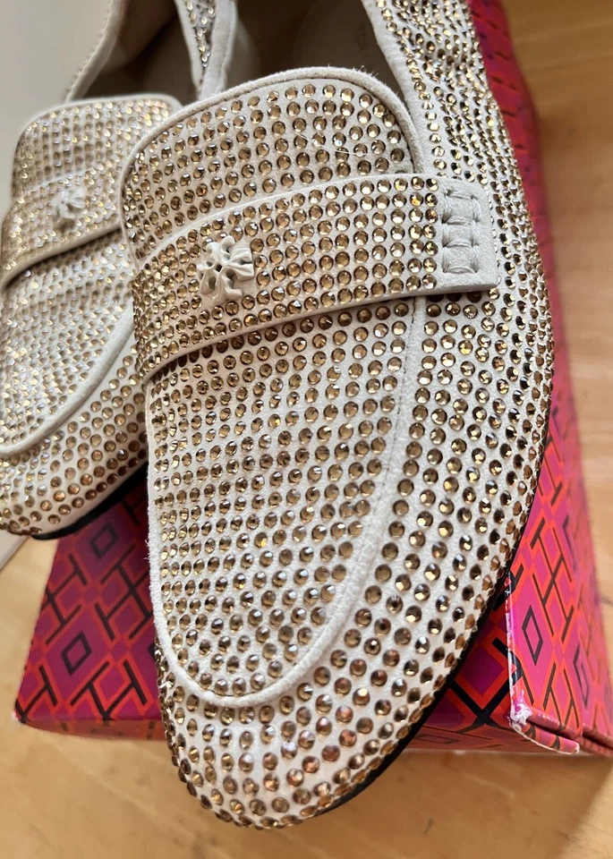 Mocasín Tory Burch Champagne Cubierto de Cristal Crema Gamuza Ballet Plano Talla 7.5 ¡EXCELENTE ESTADO USADO! Foto 3 de 4