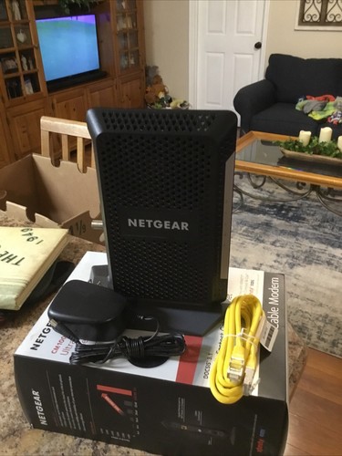 Netgear CM1000 DOCSIS 3.1 Xfinity Compatible Ultra-High Speed Cable Modem - Afbeelding 3 van 5