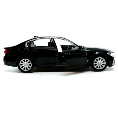 BMW 550i ミニカー1/43黒 BMW M-550 i Die-Cast Model Toy Car RMZ City 1:36 Scale