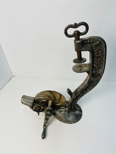 Antique Cast Iron Enterprise Cherry Pitter - Picture 9 of 11