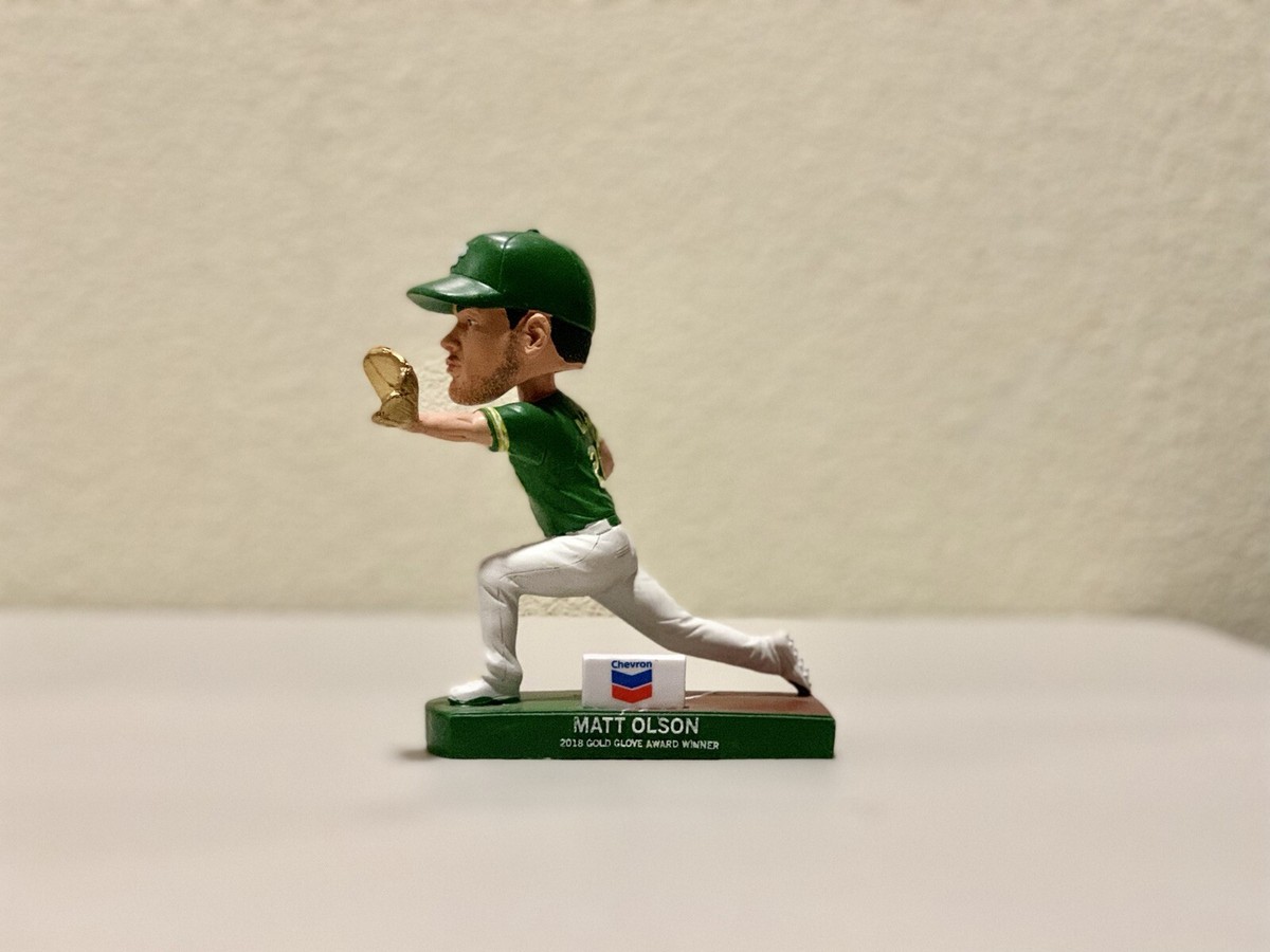 Matt Olson Athletics Gold Glove Bobblehead -SGA 6/22/19 A's