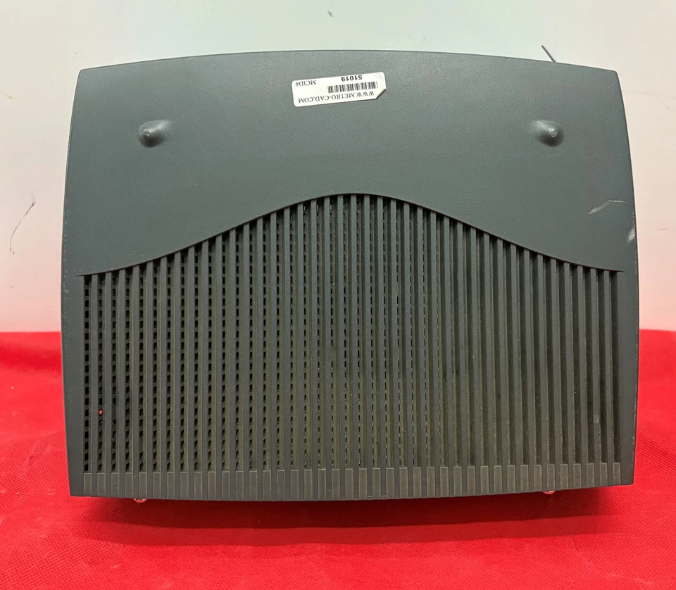 CISCO SERIES 1700 ROUTER WIRED  1751 (NO POWER CORD) 5 AVAILABLE - Image 3 of 4