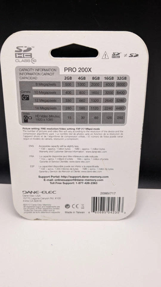 Camera Memory Card Dane Elec SD Pro 200x 8GB New In Package - Image 2 of 2