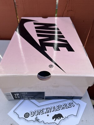NIKE SB Blazer Germany DS sz 11.5 310801 101 WHITE BLACK NEW NIKE SB Blazer Germany DS sz 11.5 310801 101 WHITE BLACK NEW