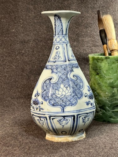 Yuan Dynasty Blue & White Lotus Yuhuchunping Vase Authentic Antique 元青花玉壺春瓶到 古瓷