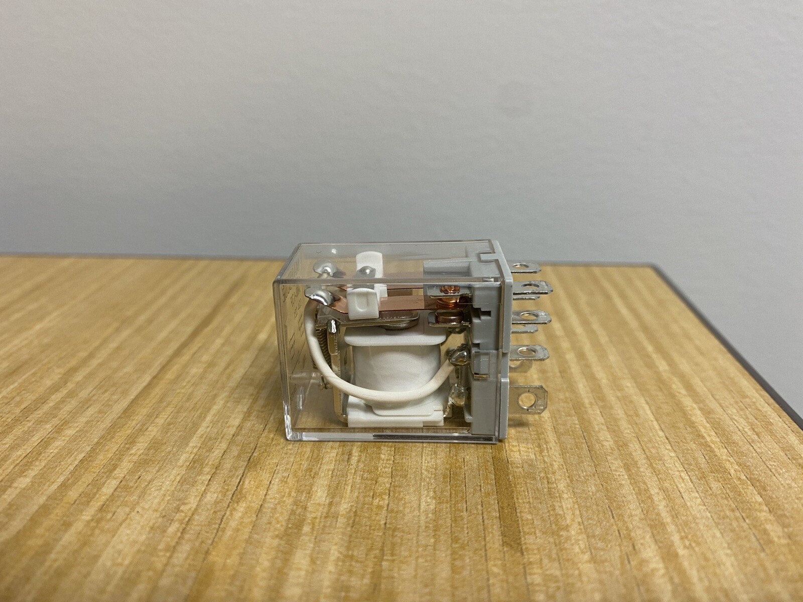 Photohelic Relay Massuse 24VDC ME13F0242Z1 eBay