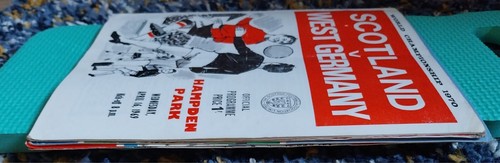 SCOTLAND x6 progs 1961-73 wales portugal germany czechoslovakia denmark ireland - Picture 3 of 3