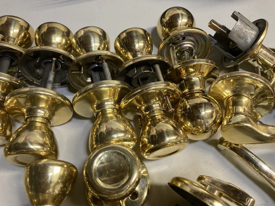 Lot of Kwikset Polished Brass  Privacy & Passage Door Knob Latch - Image 4 of 4