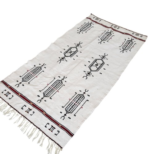 Vintage Moroccan Berber Rug Handmade Wool Kilim Azilal Rug Tribal Berber Carpet - Picture 6 of 24