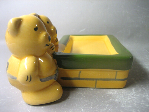 Hand made little bear shaped soap dish - Picture 4 of 7