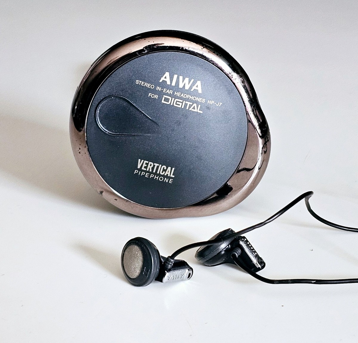 s-l1200.jpg s-l1200.jpg