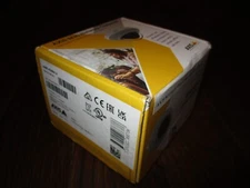 *AXIS* M3066-V 01708-001 Mini Dome Network Camera NEW